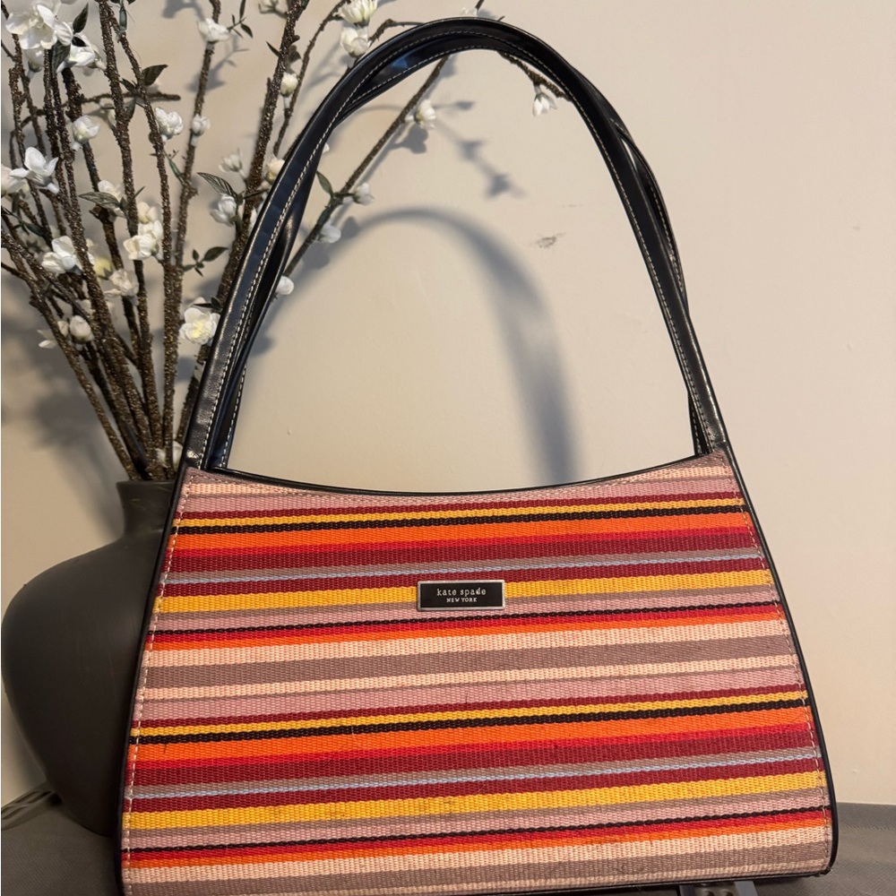Vintage Kate Spade Red and Pink Shoulder Bag with Classic Design